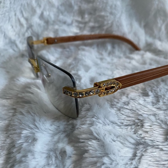 Trendy frames - Picture 2 of 3